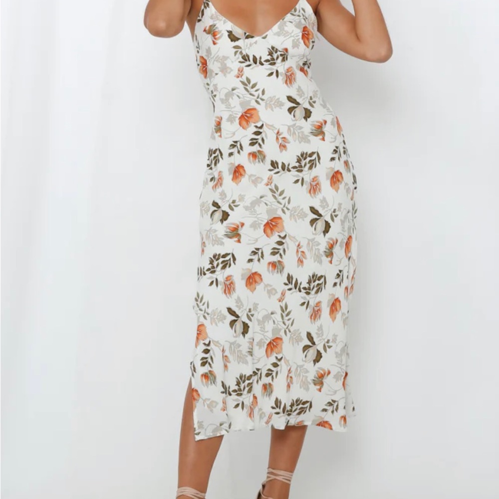 Stolen Kisses midi Dress. Never worn. Size M